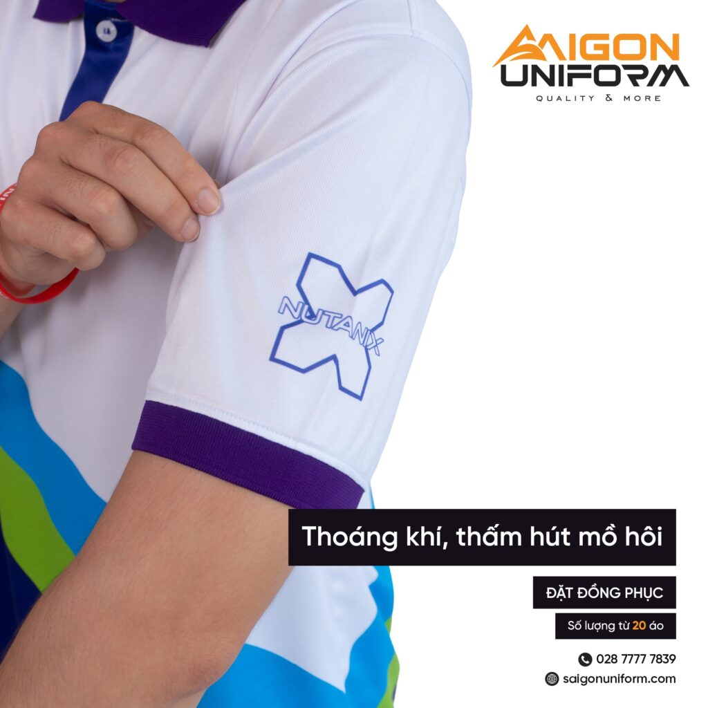 Co giãn chiều ngang trong may đồng phục