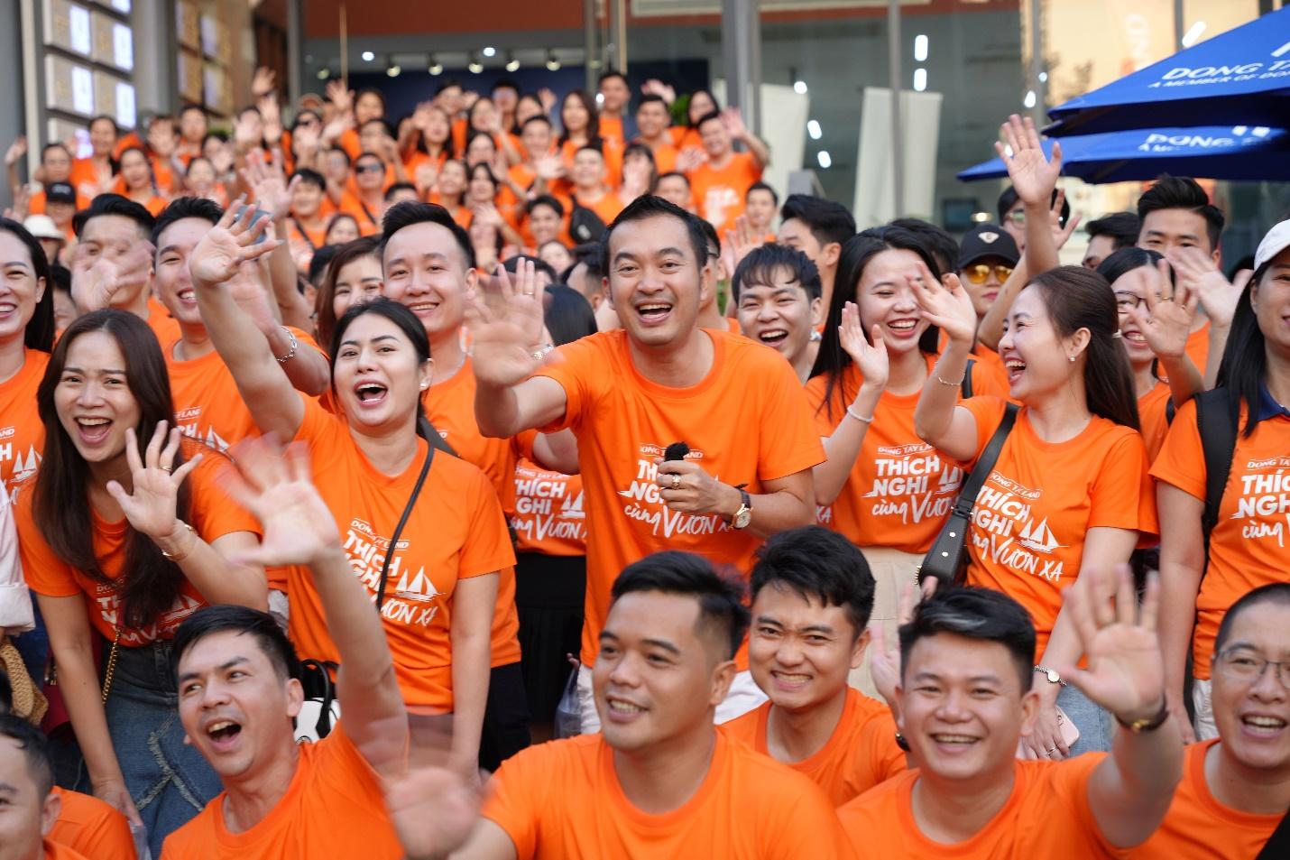 Áo thun đồng phục Year End Party